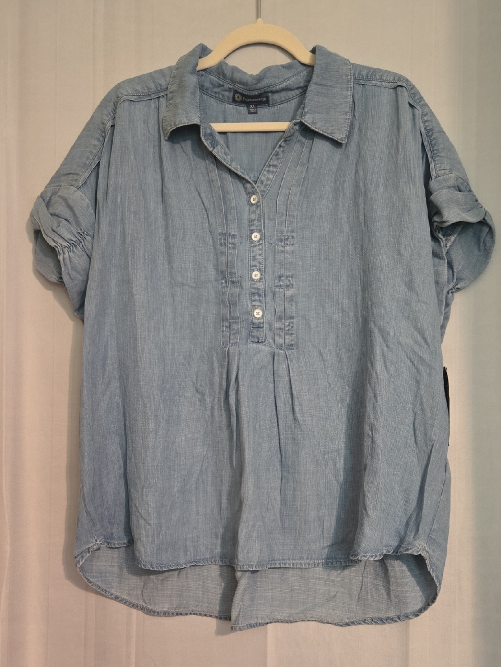 Democracy Womens Lightweight Denim Pullover Top Size XL NWT - Picture 1 of 9